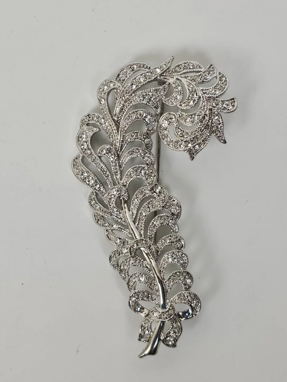 Kenneth Jay Lane KJL NR Crystal Rhinestone Pave Feather Plume Brooch Pin 3.25